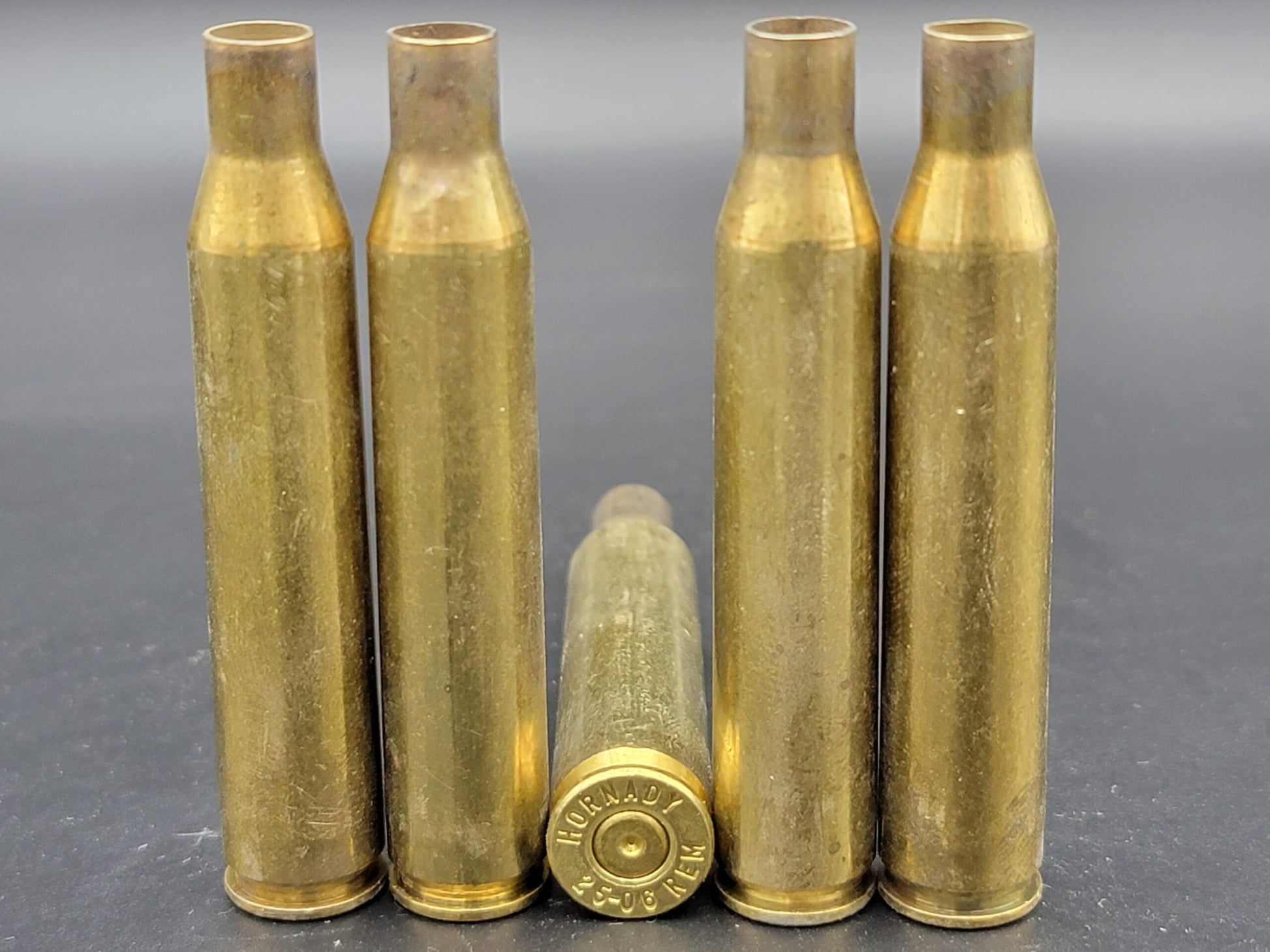 25-06 Rem once fired rifle brass. Hand sorted from reputable indoor/military ranges for reloading. Reliable spent casings for precision shooting.